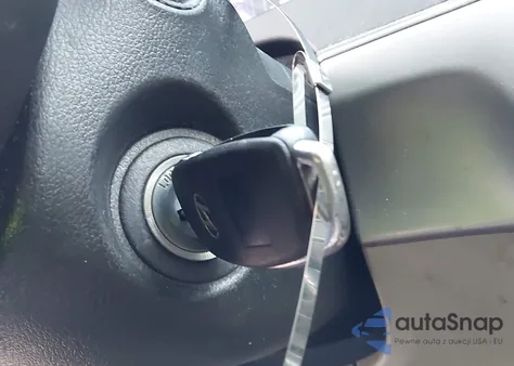 2017 Hyundai Sonata Se z USA, uszkodzony, nr VIN 5NPE24AFXHH563839